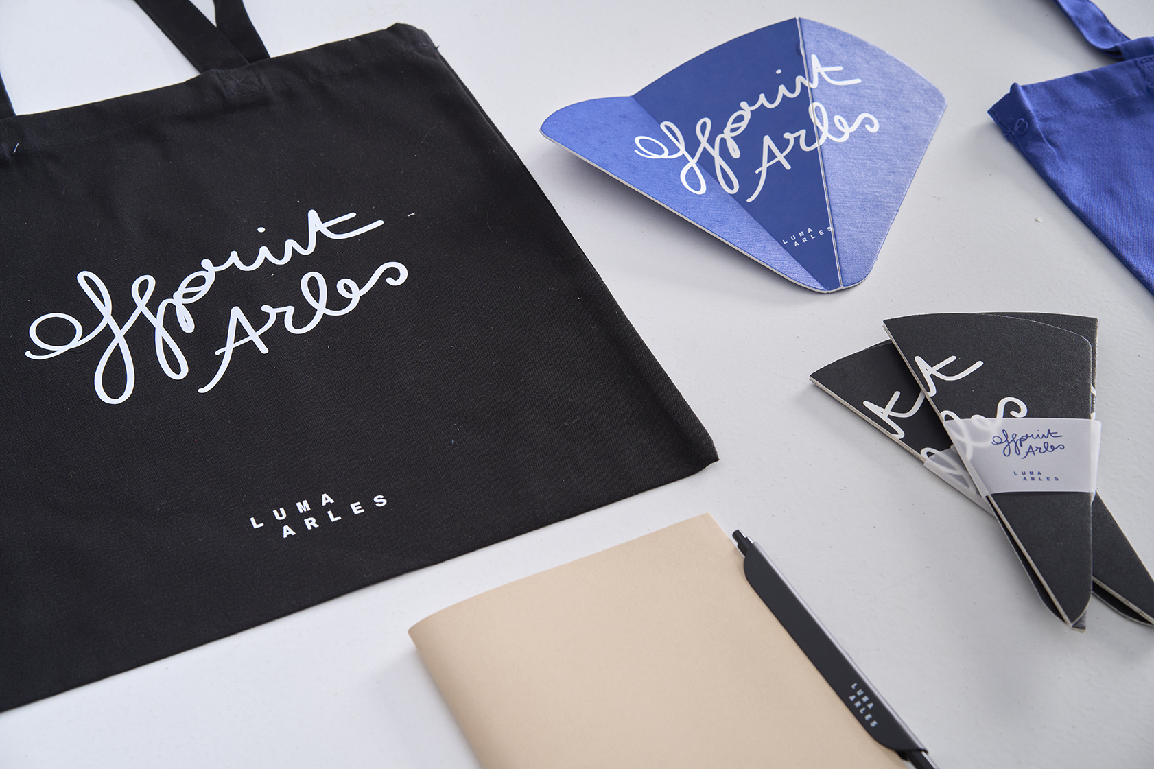 Merchandise: Notebook_Tote bag_Penne Clipen_Ventaglio